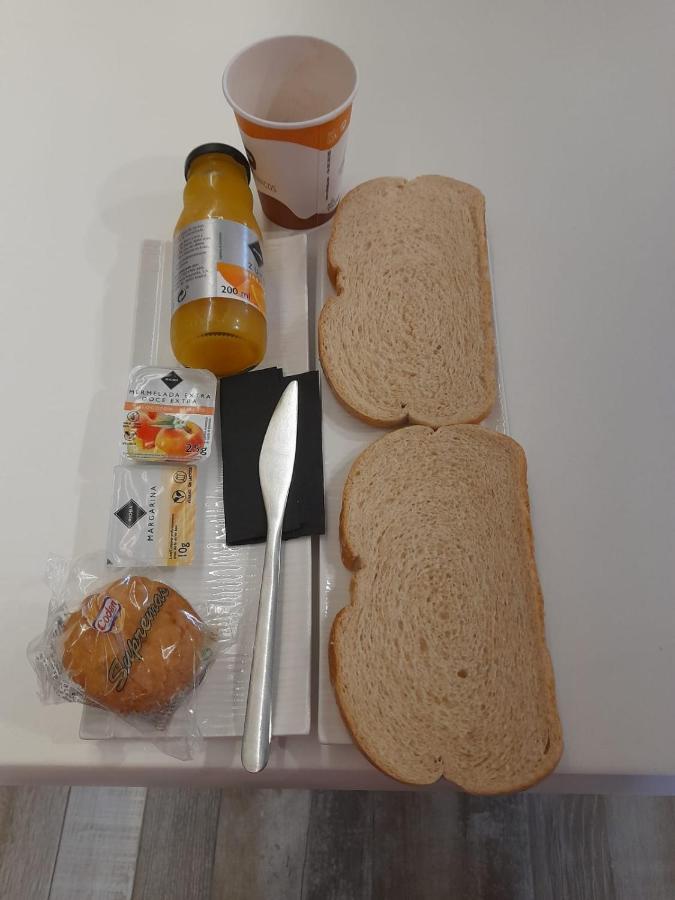 Hostel Prime 贝尼卡西姆 外观 照片